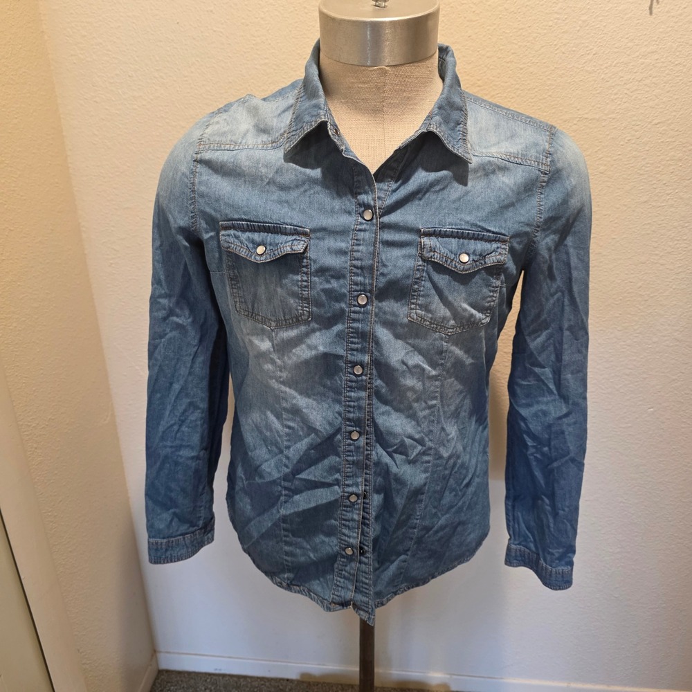 Ci Sono Denim Collection Western Snap Button Down Shirt Light Wash Elbow Patches